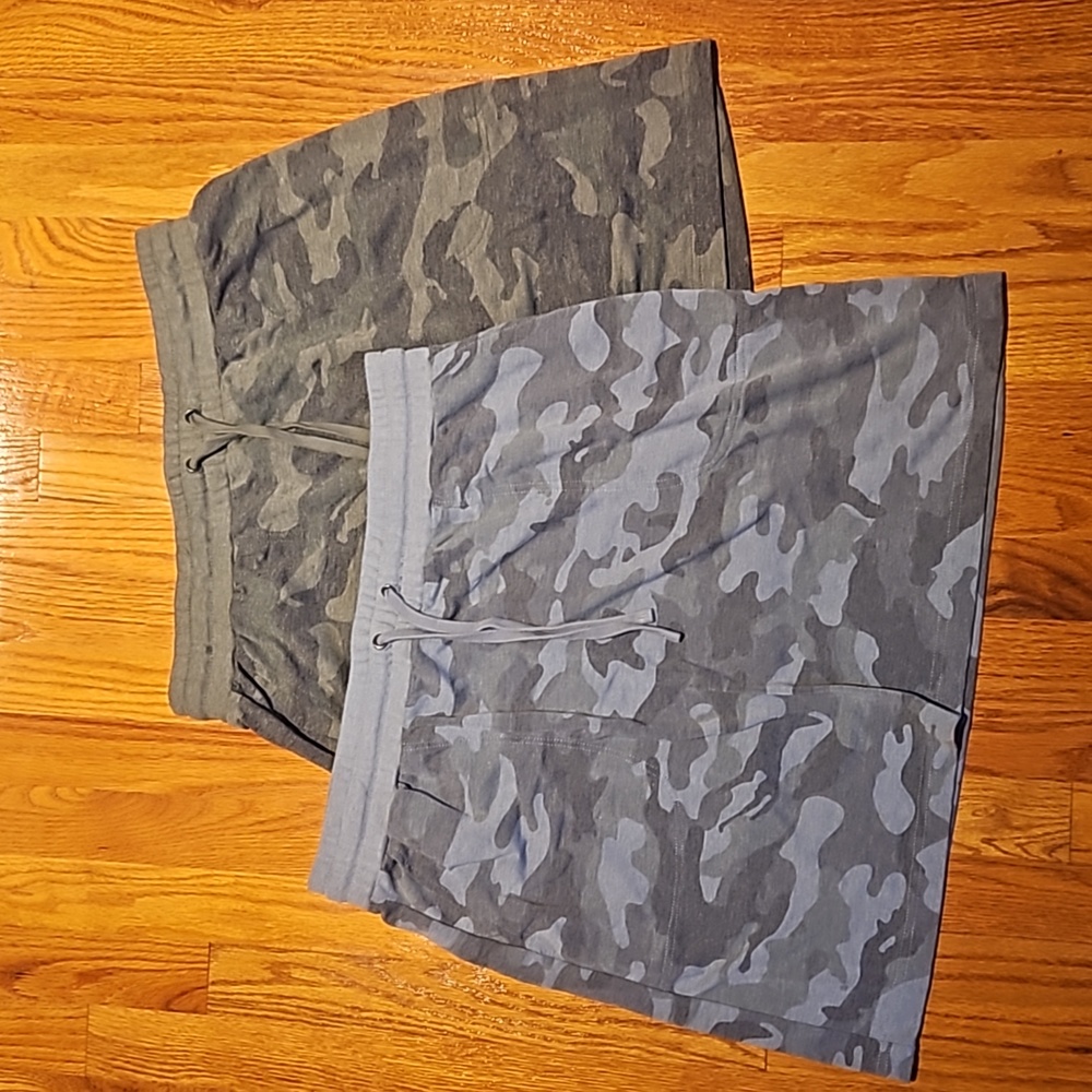 5 piece bundle,DKNY jeans sz12,Rachel Zoe szXL,skirts szL&XL,Aero sweater,kimono - Picture 6 of 15